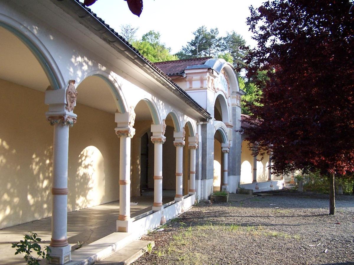 Maison Lac Et Montagne Barbazan Exterior foto